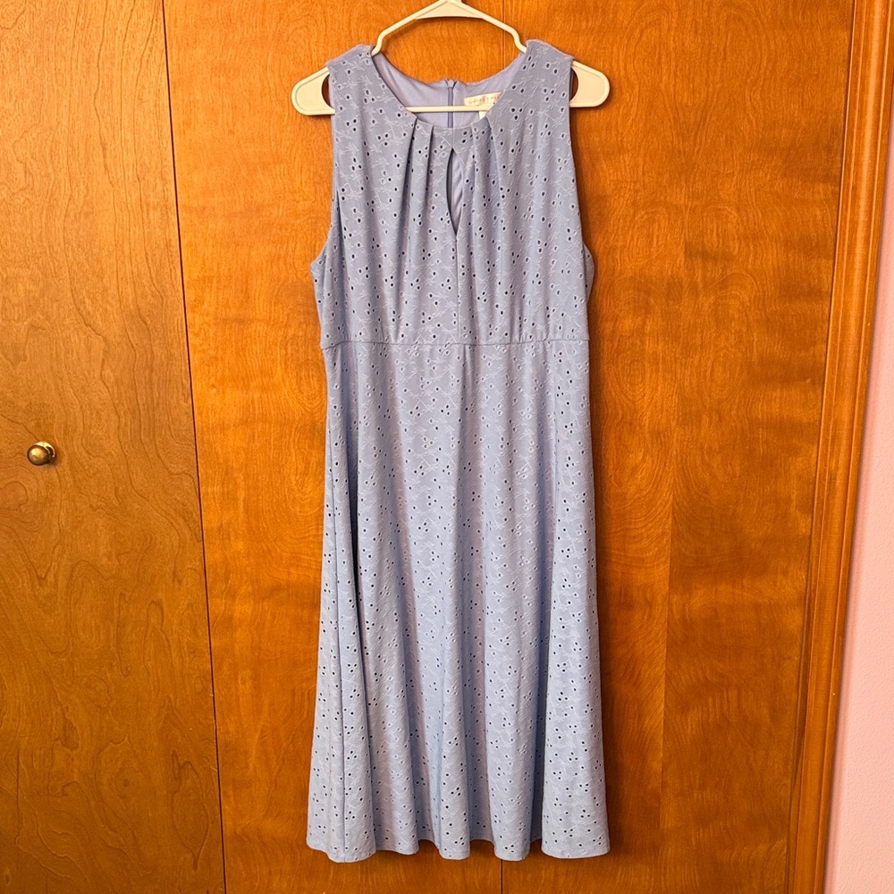 London Times Light Blue Eyelet Sleeveless Midi Dress